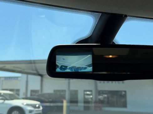 Used 2020 Dodge Journey SE w/ SE Popular Equipment Group FWD image 21