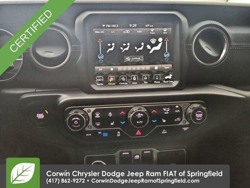 Used 2022 Jeep Wrangler Unlimited Sahara w/ Cold Weather Group AWD/4WD image 26