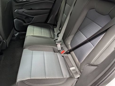 New 2026 Chevrolet Trax LT w/ LT Convenience Package FWD image 12