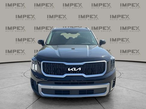 Used 2023 Kia Telluride EX image 8