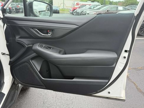 Used 2020 Subaru Outback Premium AWD/4WD image 10