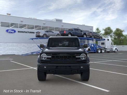 New 2025 Ford Bronco Outer Banks image 6