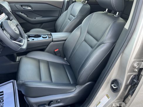Used 2023 Nissan Rogue SL w/ SL Premium Package AWD/4WD image 16