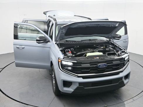 New 2026 Ford Expedition Active RWD image 45