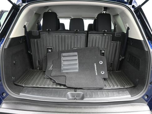 Used 2022 Nissan Pathfinder S image 17