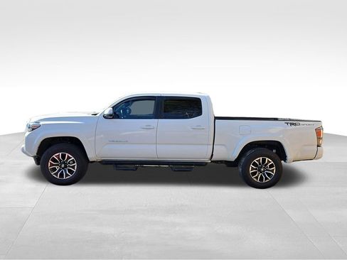 Used 2023 Toyota Tacoma TRD Sport w/ Advanced Technology Package image 3