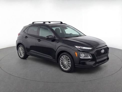 Used 2021 Hyundai Kona SEL image 2