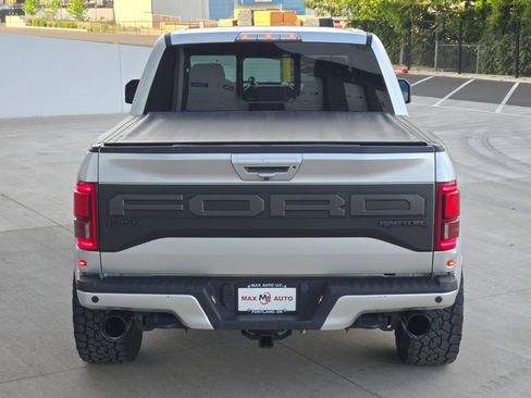 Used 2019 Ford F150 Raptor w/ Equipment Group 802A Luxury AWD/4WD image 7