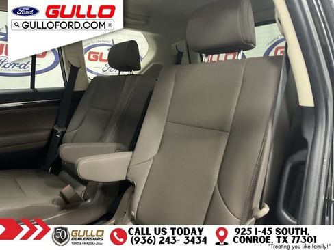 Used 2023 Lexus GX 460 Premium AWD/4WD image 14