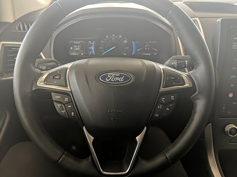 Used 2023 Ford Edge SEL w/ Convenience Package image 15