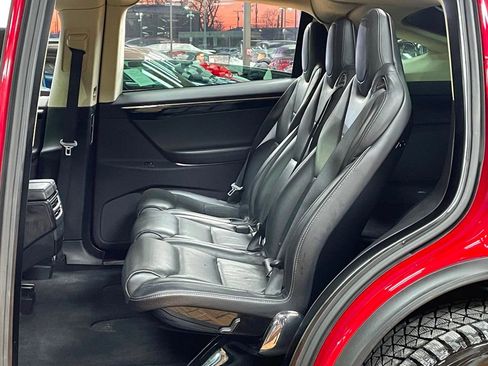 Used 2016 Tesla Model X 75D image 16