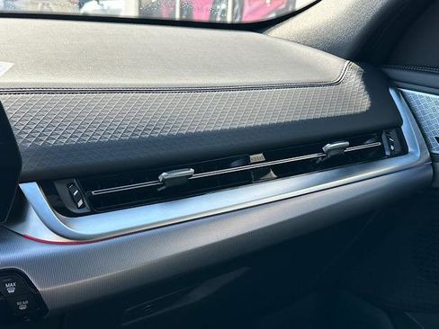 Certified 2025 BMW X2 xDrive28i w/ Premium Package image 28