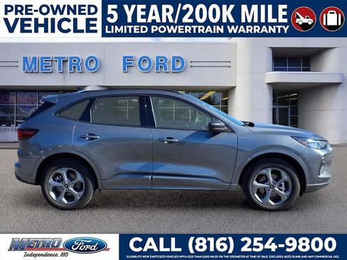 Used 2024 Ford Escape ST-Line w/ Tech Pack #1 AWD/4WD image 2
