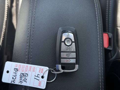 Used 2020 Ford Escape SE Sport AWD/4WD image 21