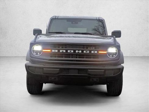 New 2025 Ford Bronco 4-Door AWD/4WD image 5