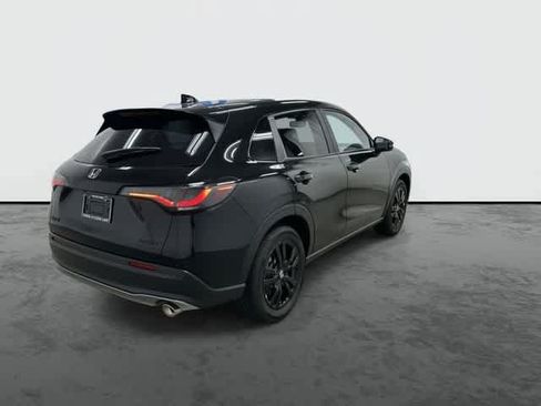 Certified 2026 Honda HR-V Sport image 3