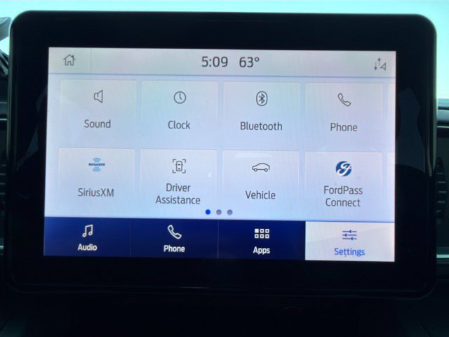Used 2020 Ford Explorer XLT w/ Equipment Group 202A AWD/4WD image 33