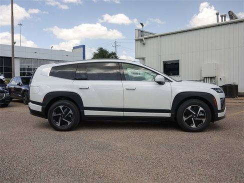 New 2026 Hyundai Ioniq 9 S image 4