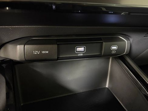 New 2026 Kia Niro LX FWD image 27