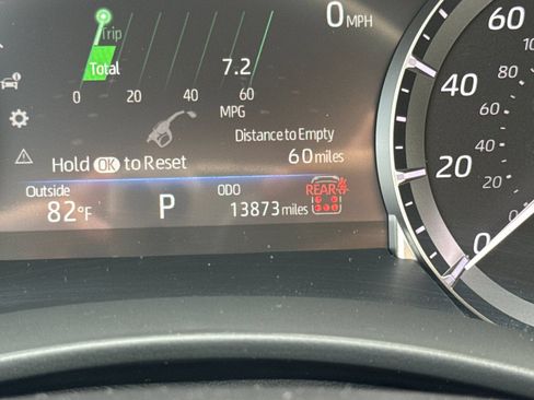 Used 2026 Toyota Highlander XLE AWD/4WD image 19