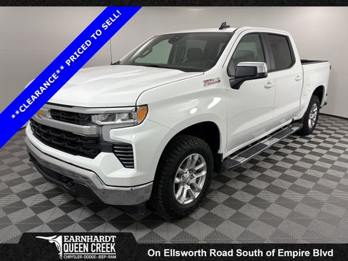 Used 2025 Chevrolet Silverado 1500 LT AWD/4WD image 1