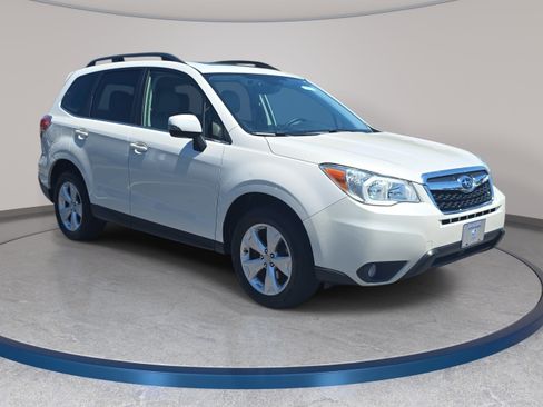 Used 2014 Subaru Forester 2.5i Touring AWD/4WD image 3