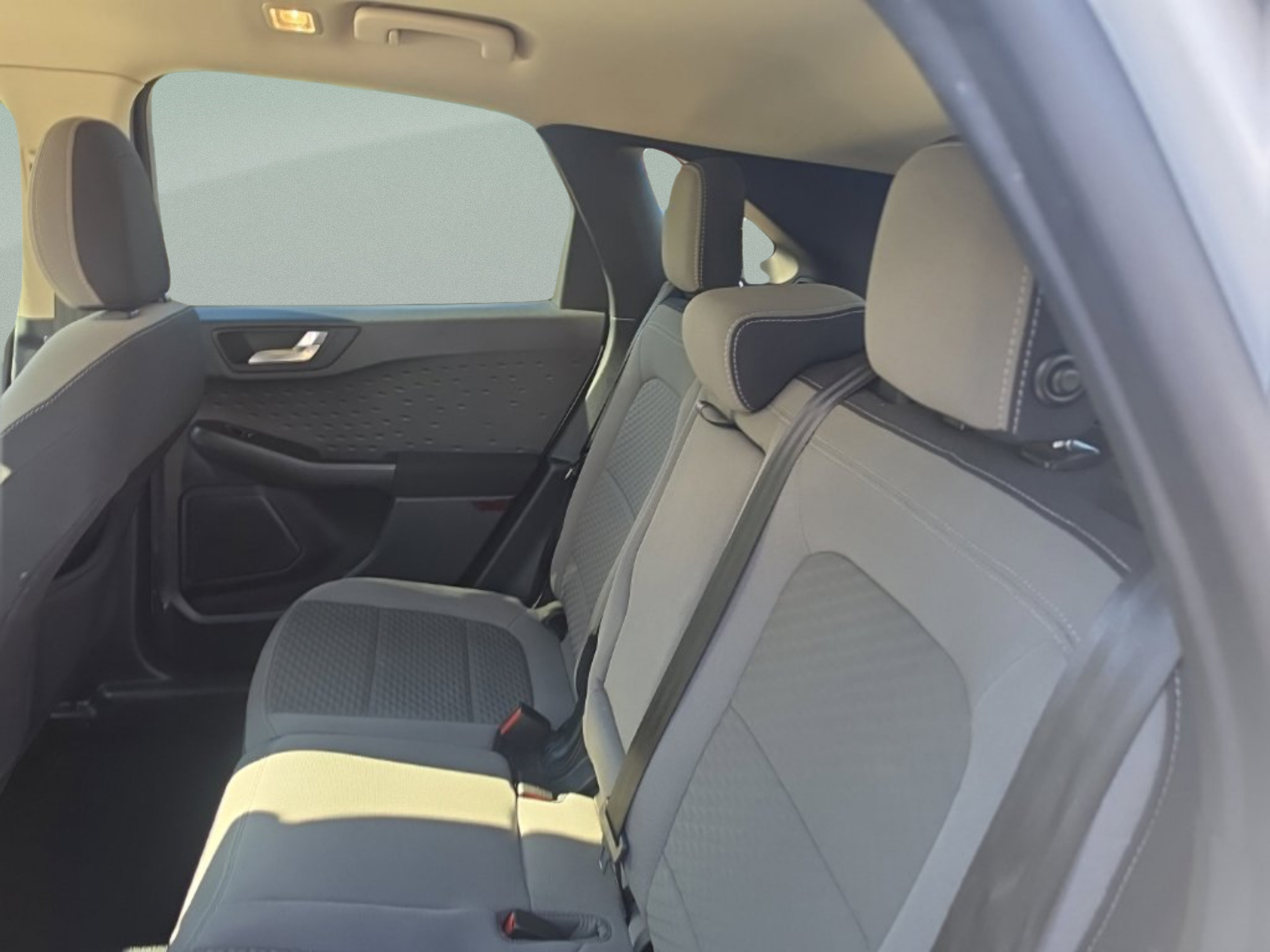Used 2020 Ford Escape SE FWD image 25