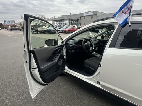 Used 2025 Subaru Crosstrek 2.0i Premium AWD/4WD image 21