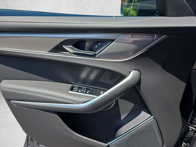 New 2026 Jaguar F-PACE R-Dynamic S AWD/4WD image 25
