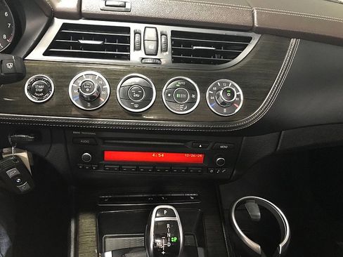 Used 2012 BMW Z4 sDrive28i image 26
