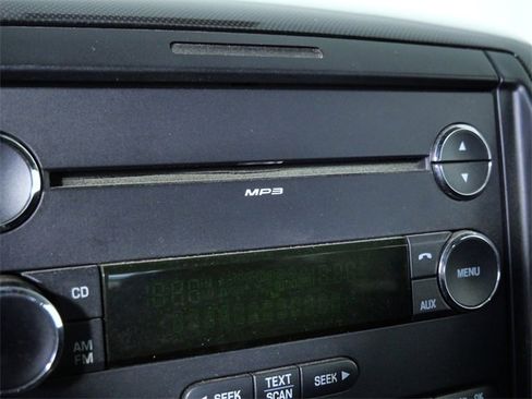 Used 2009 Ford Explorer Sport Trac XLT image 23