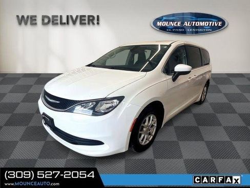 Used 2017 Chrysler Pacifica LX FWD image 3