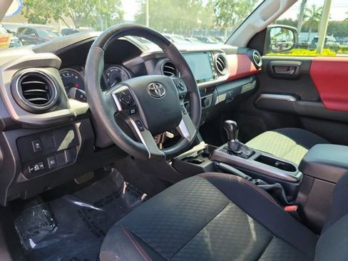 Certified 2022 Toyota Tacoma SR5 w/ Technology Package AWD/4WD image 12