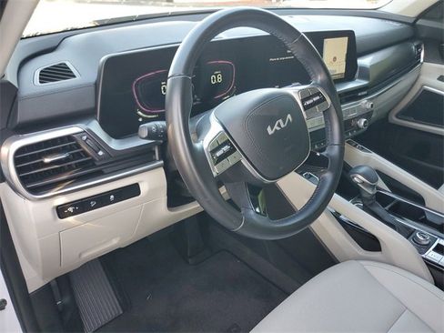 Used 2023 Kia Telluride S w/ S Sunroof Package image 17