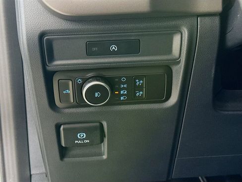 Used 2025 Ford F150 XL w/ Equipment Group 103A High AWD/4WD image 10
