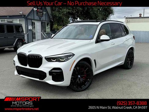 Used 2022 BMW X5 sDrive40i w/ M Sport Package RWD image 3