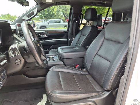 Used 2023 Chevrolet Tahoe High Country w/ Advanced Technology Package AWD/4WD image 23