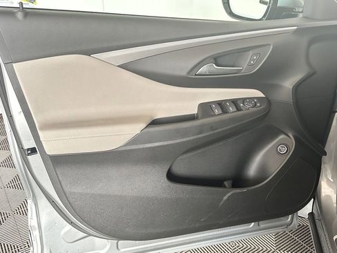 New 2026 Buick Envista Avenir image 10