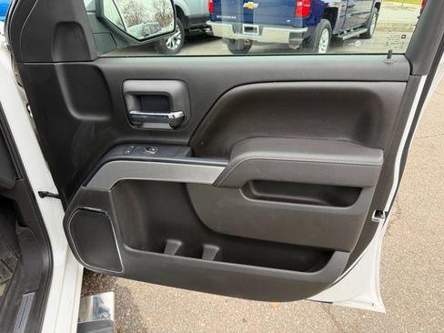 Used 2017 Chevrolet Silverado 1500 LTZ Z71 image 23