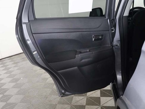 Used 2023 Mitsubishi Outlander Sport ES AWD/4WD image 21