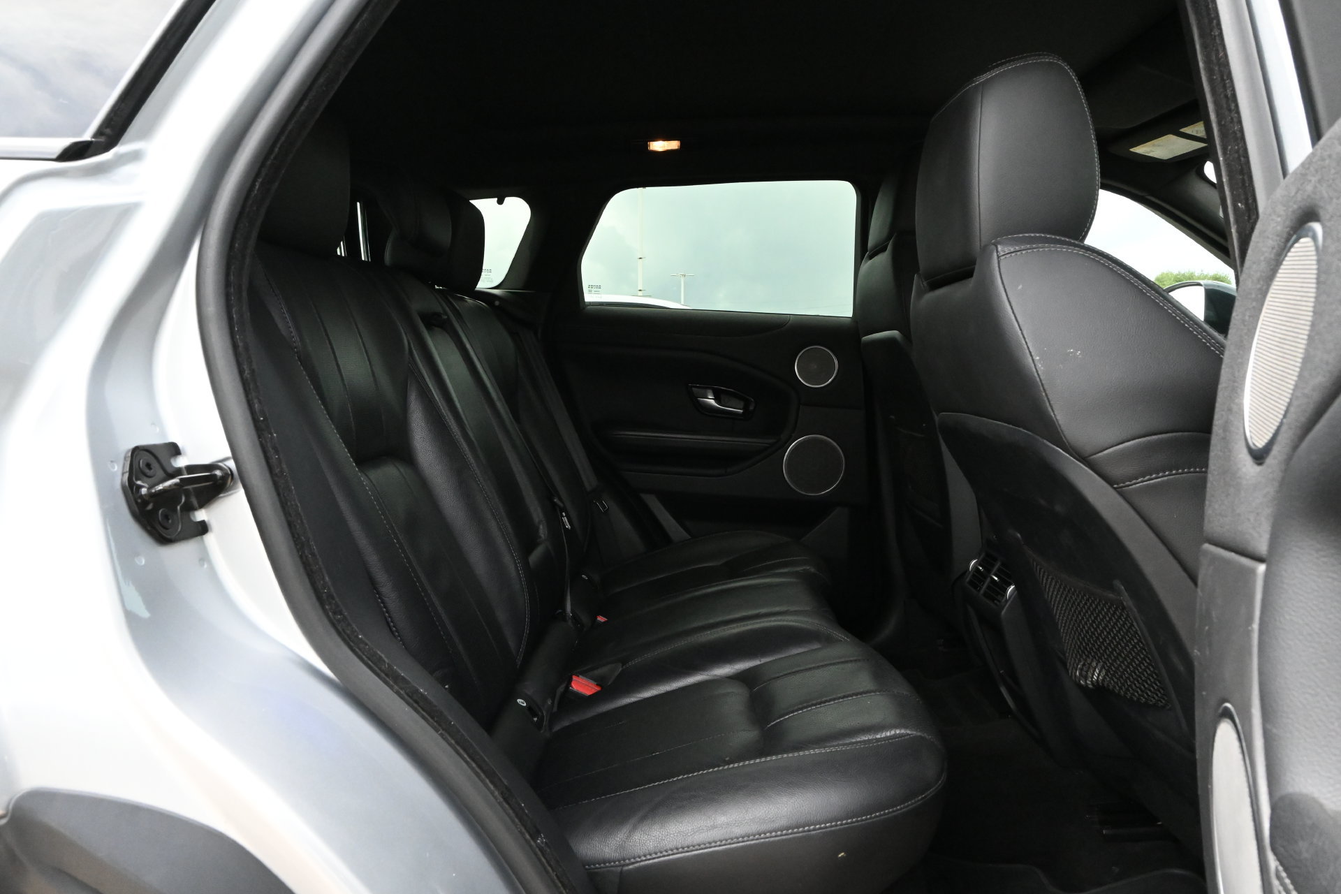 Used 2017 Land Rover Range Rover Evoque SE Premium AWD/4WD image 22