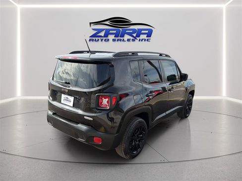 Used 2016 Jeep Renegade Latitude w/ Cold Weather Group AWD/4WD image 7