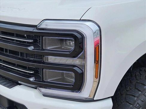New 2025 Ford F350 Platinum w/ Tremor Off-Road Package image 10