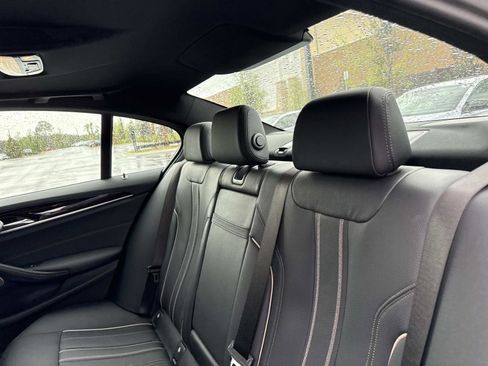 Used 2023 BMW 530e xDrive w/ Premium Package AWD/4WD image 14
