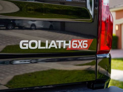Used 2019 Chevrolet Silverado 1500 High Country w/ Technology Package AWD/4WD image 85