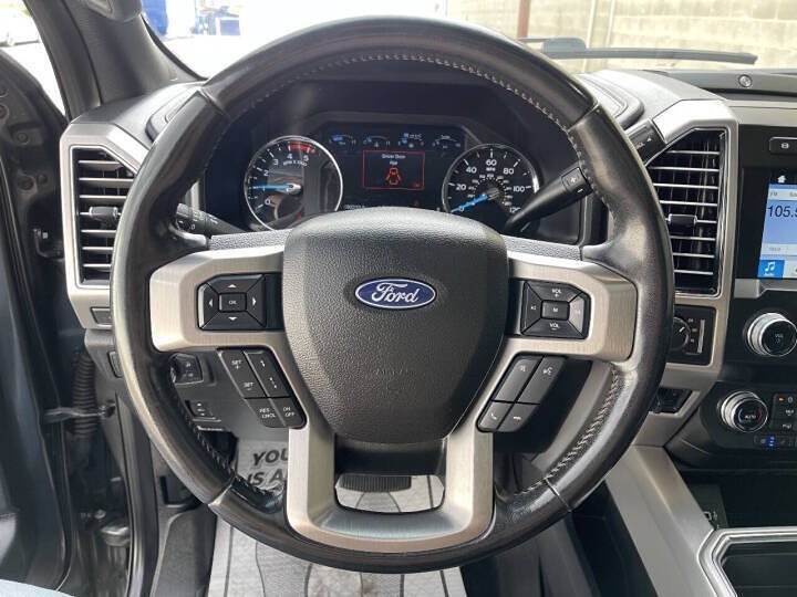 Used 2019 Ford F350 Platinum w/ Platinum Ultimate Package AWD/4WD image 21