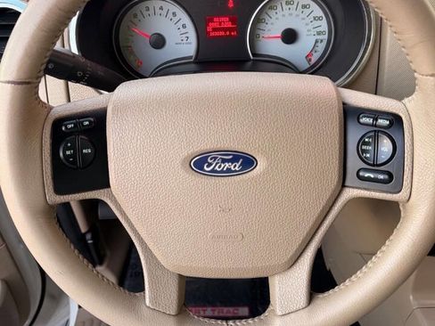 Used 2010 Ford Explorer Sport Trac Limited image 11