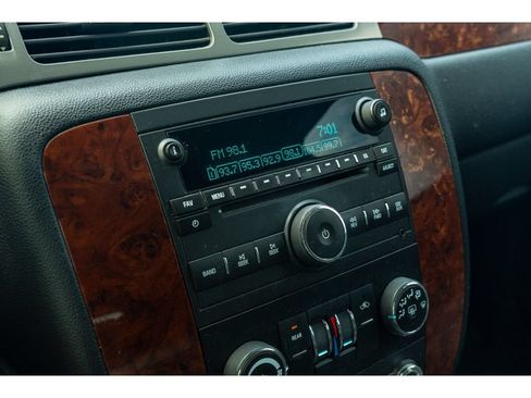 Used 2011 Chevrolet Tahoe LS RWD image 22