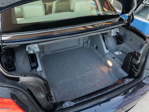 Used 2009 BMW 328i Convertible image 21