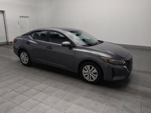 Used 2025 Nissan Sentra S image 11